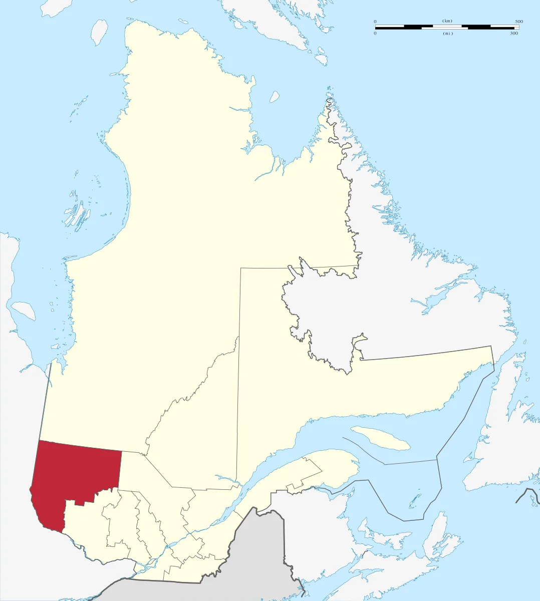 Lac Témiscamingue et la route du bois
