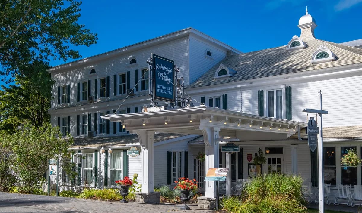 AUBERGE DU PORTAGE - CENTRE DE VILLÉGIATURE ET DE SANTÉ