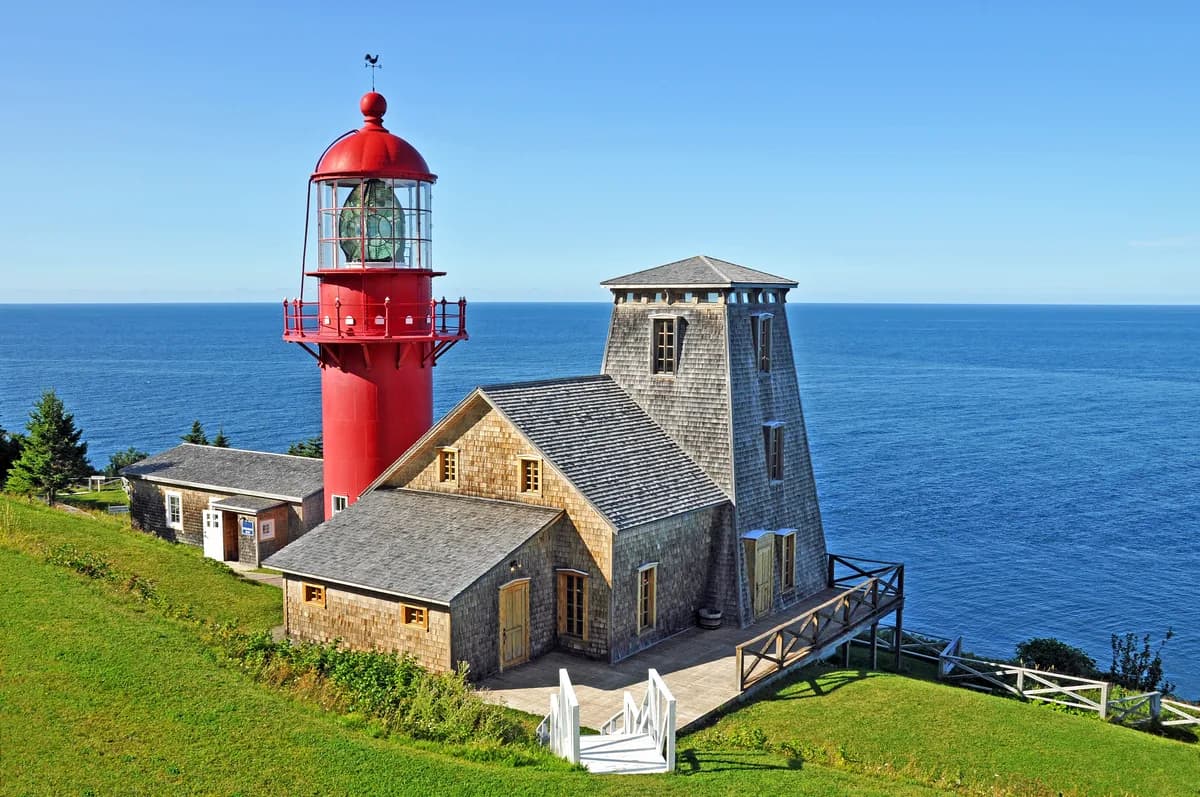 Phare de la Pointe-à-la-Renommée