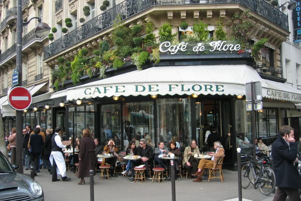 La Belle Pâtissière