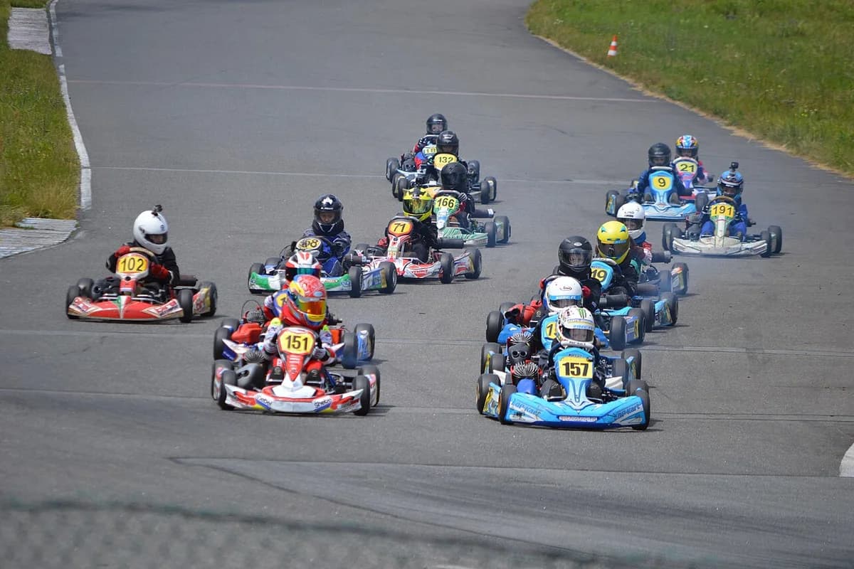 Autodrome, centre de karting / de sports motorisés