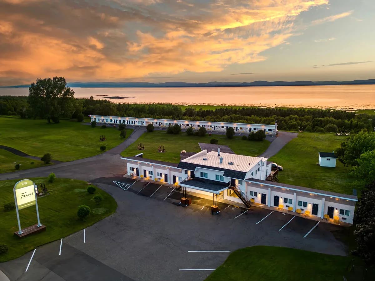 LE FRASER MOTEL