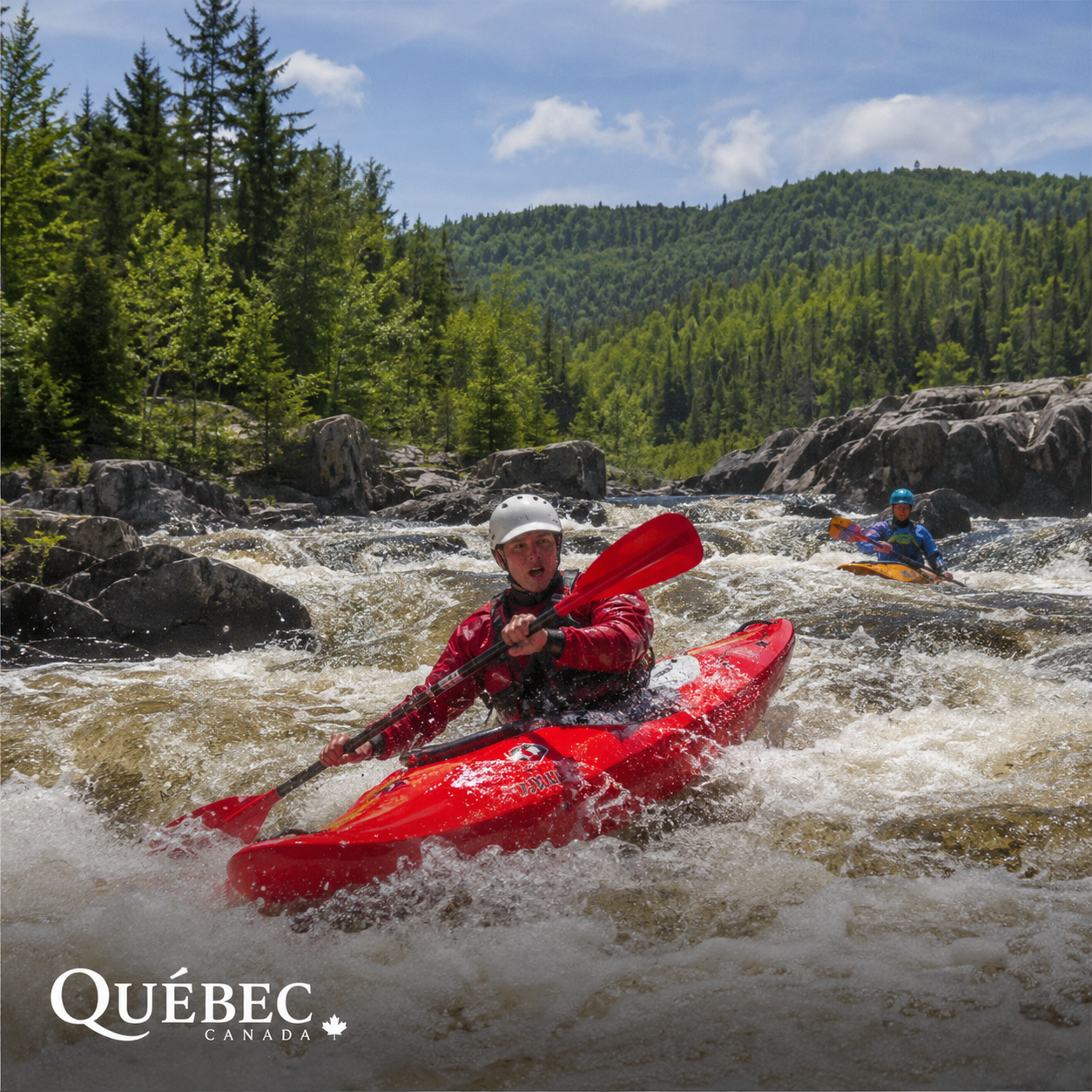 Kayak d'eau vive